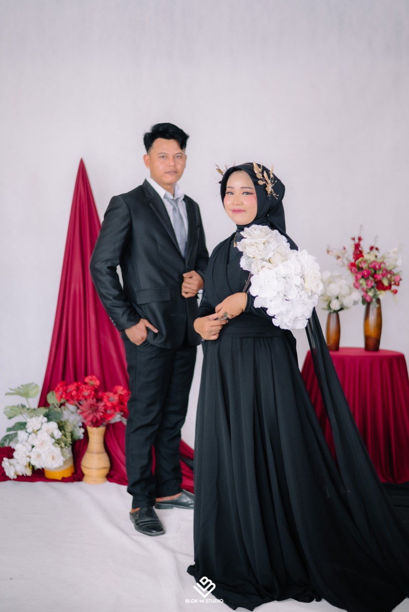 Foto Prewedding Natural Romantis BLOK M Studio